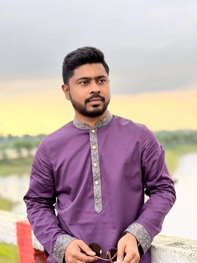 Nazmul  Hosain