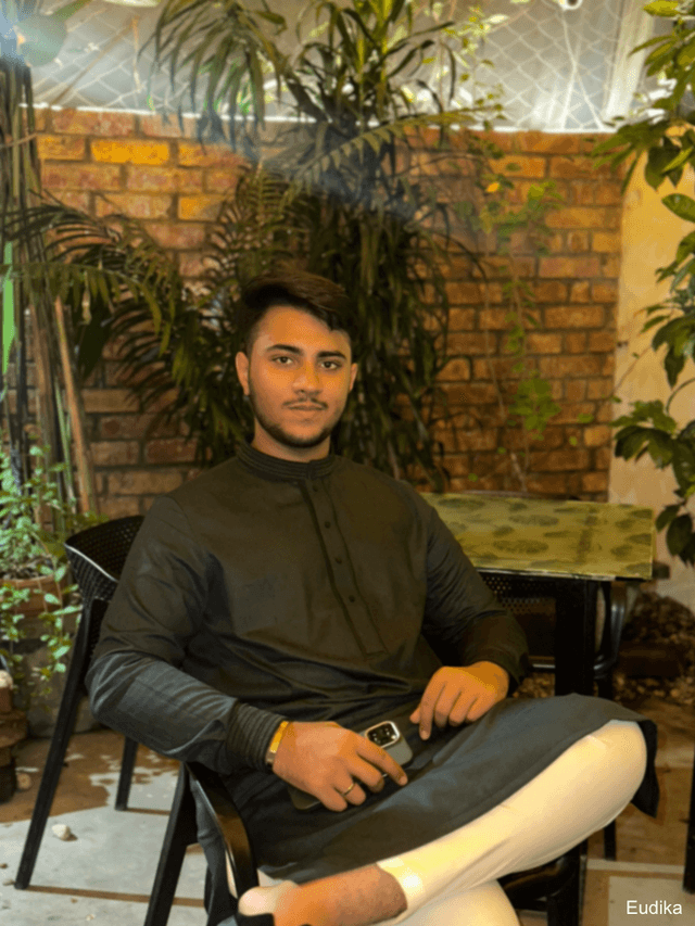 Arif Sadek