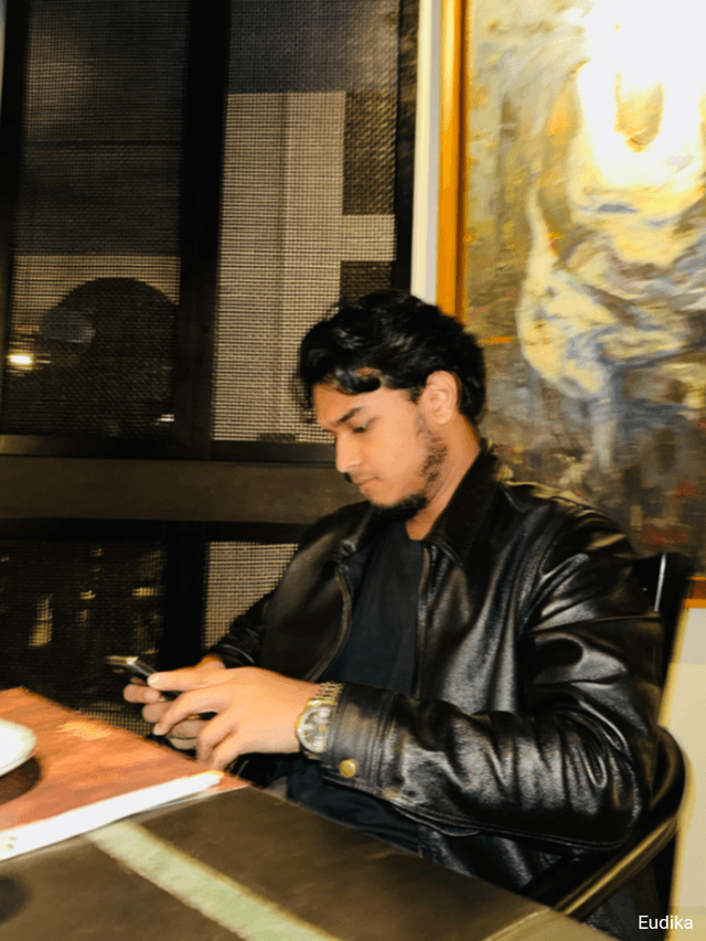 Daniel Mohsin