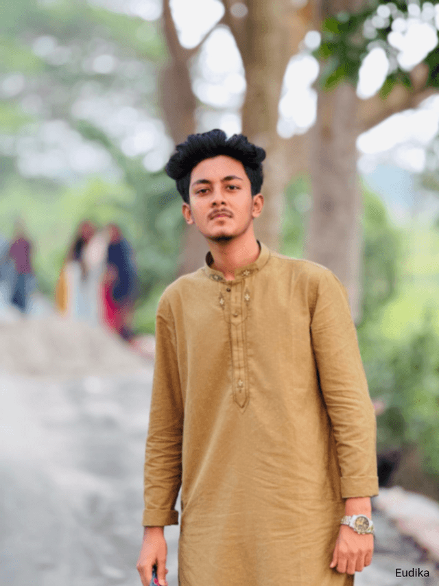 SM Wbaidulla Hira
