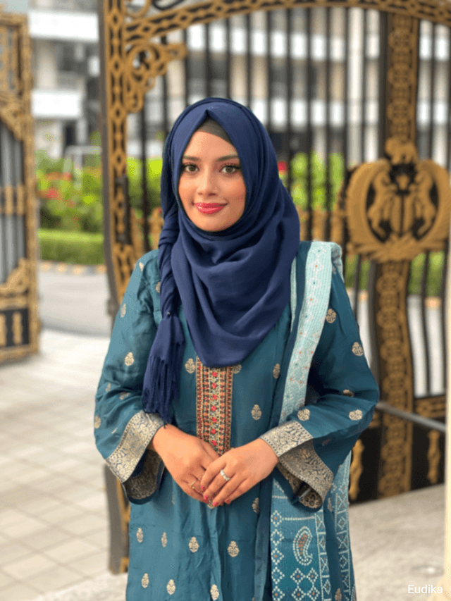 Anisha Ana Khan